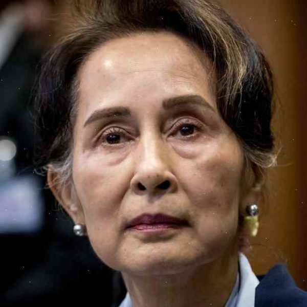 Myanmar’s de facto leader Aung San Suu Kyi arrested, back behind bars